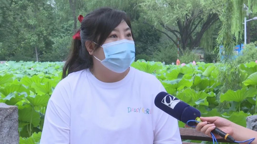 DƬ